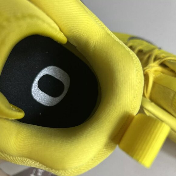 Disney Christmas 2025 Lil Rin Rin Plush Badge Red New